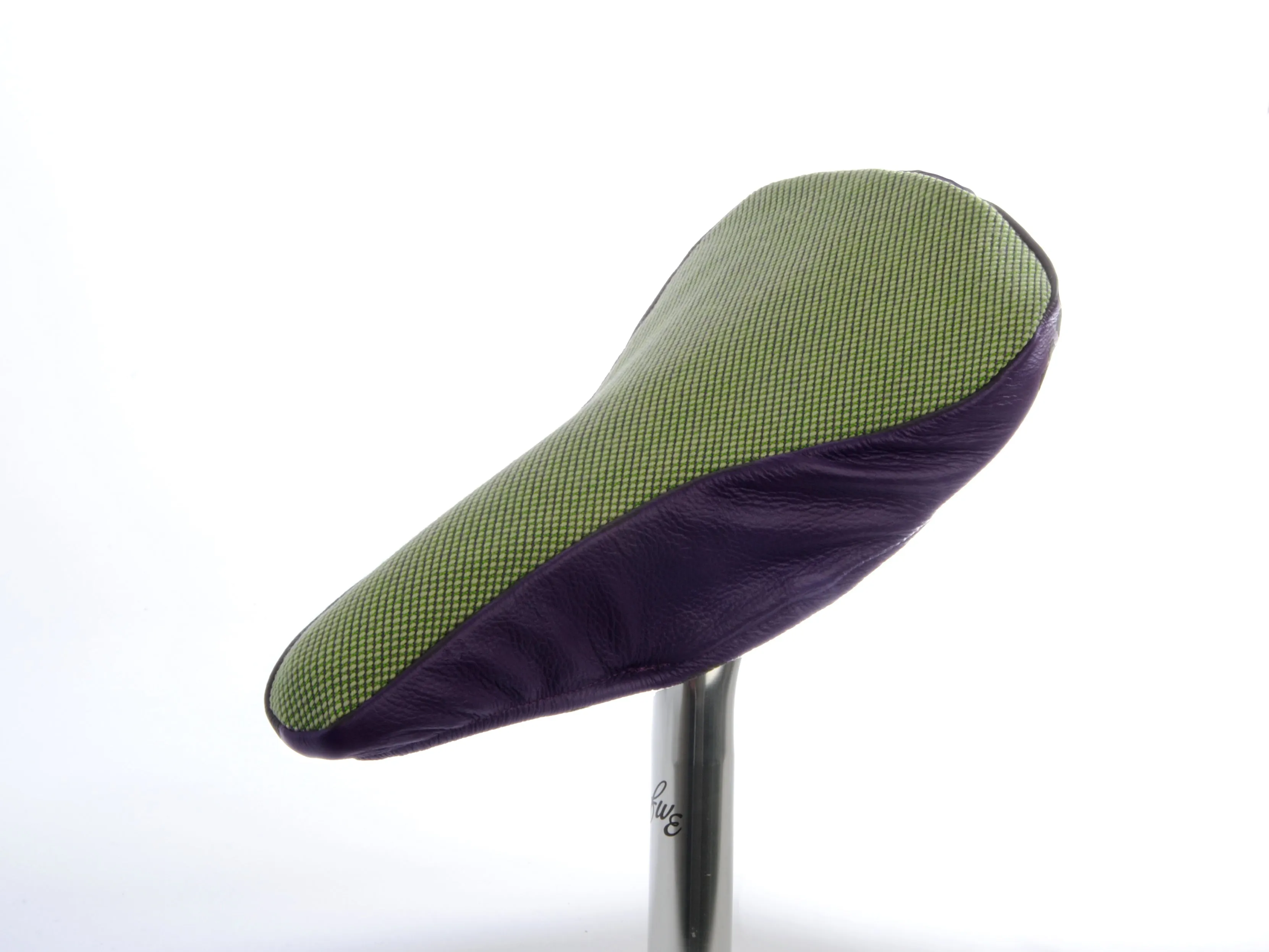 Aubergine II Saddle Cover - Upcycled Leather