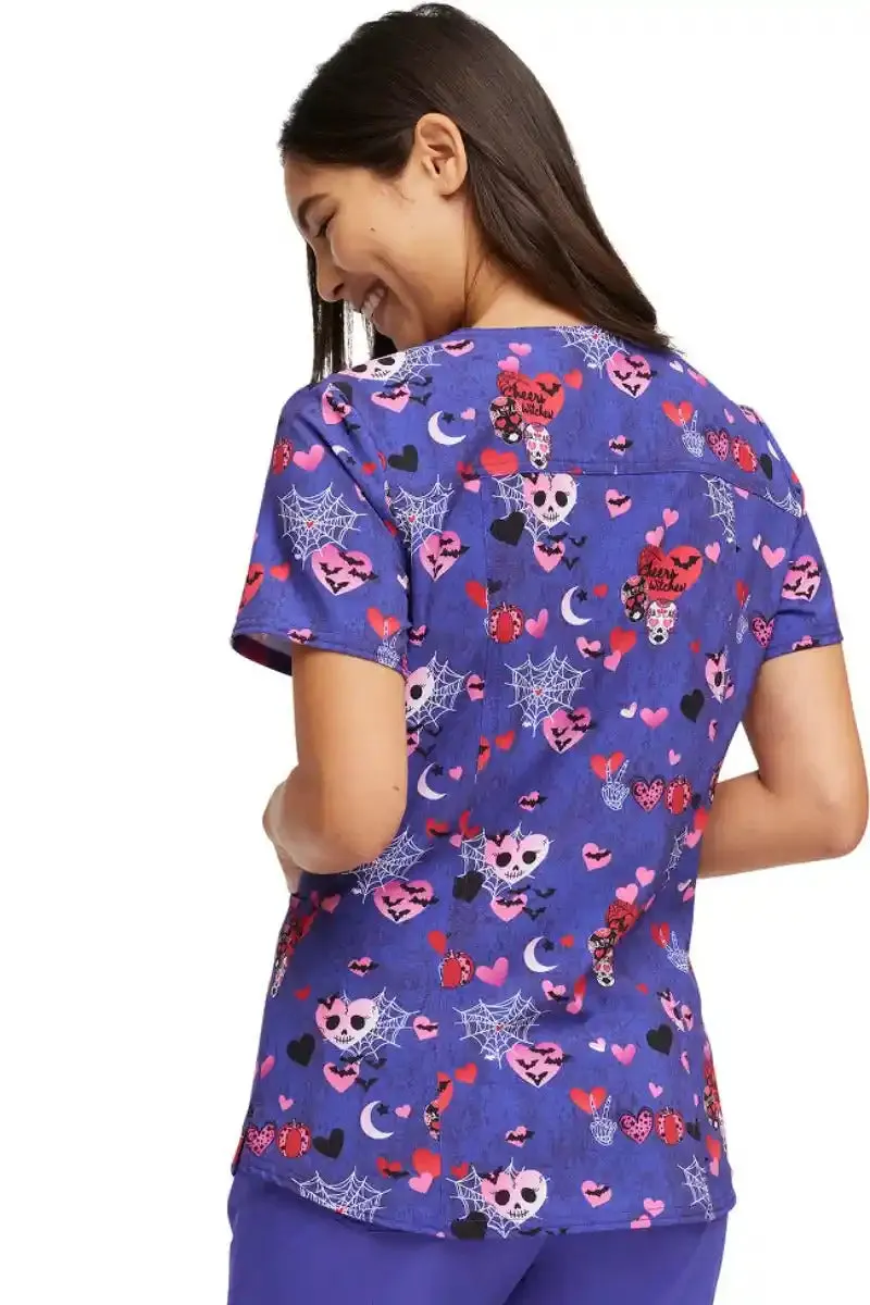 HeartSoul Women's Halloween V-Neck Print Scrub Top | Cheers Witches