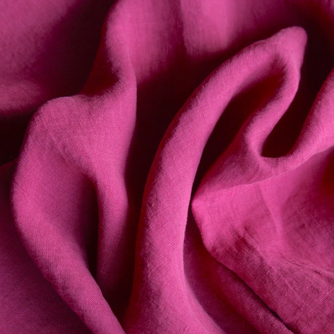 Linford Magenta Washed Linen