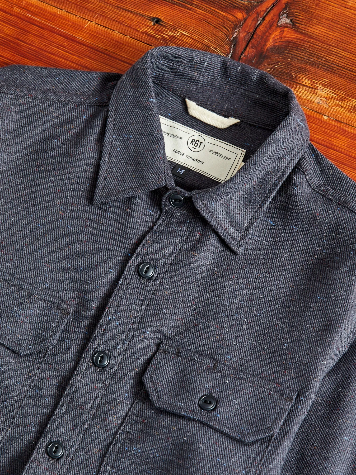 "Field Shirt" in Grey Rainbow Nep