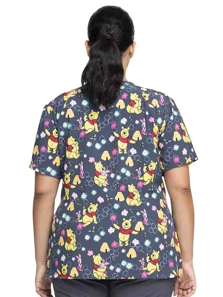 Tooniforms Women's V-Neck Print Scrub Top | Bee's Knees