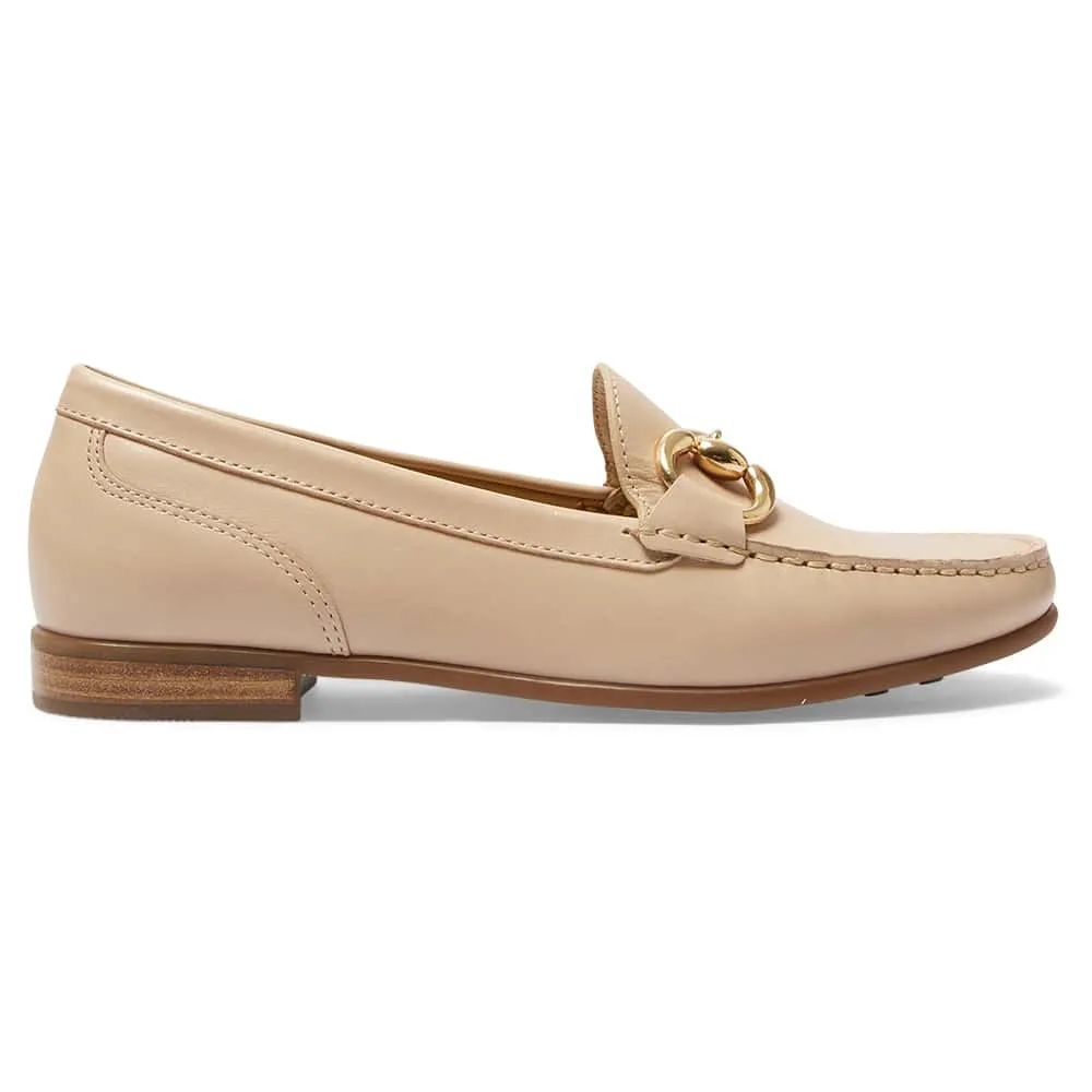 Tuscany Loafer in Blush Leather